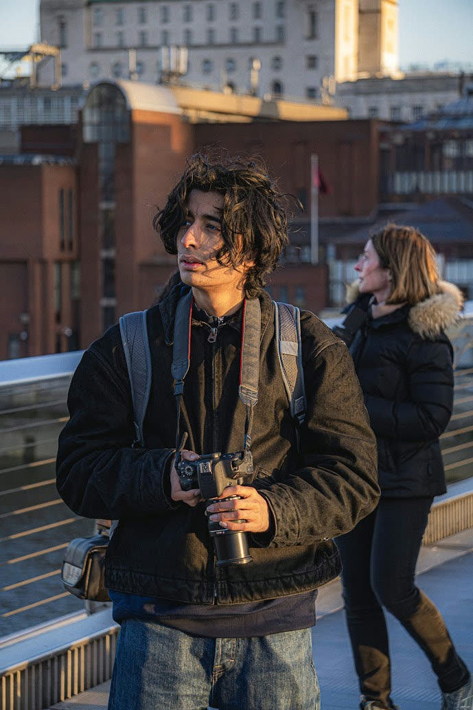 Photographing from the Millennium Bridge in London